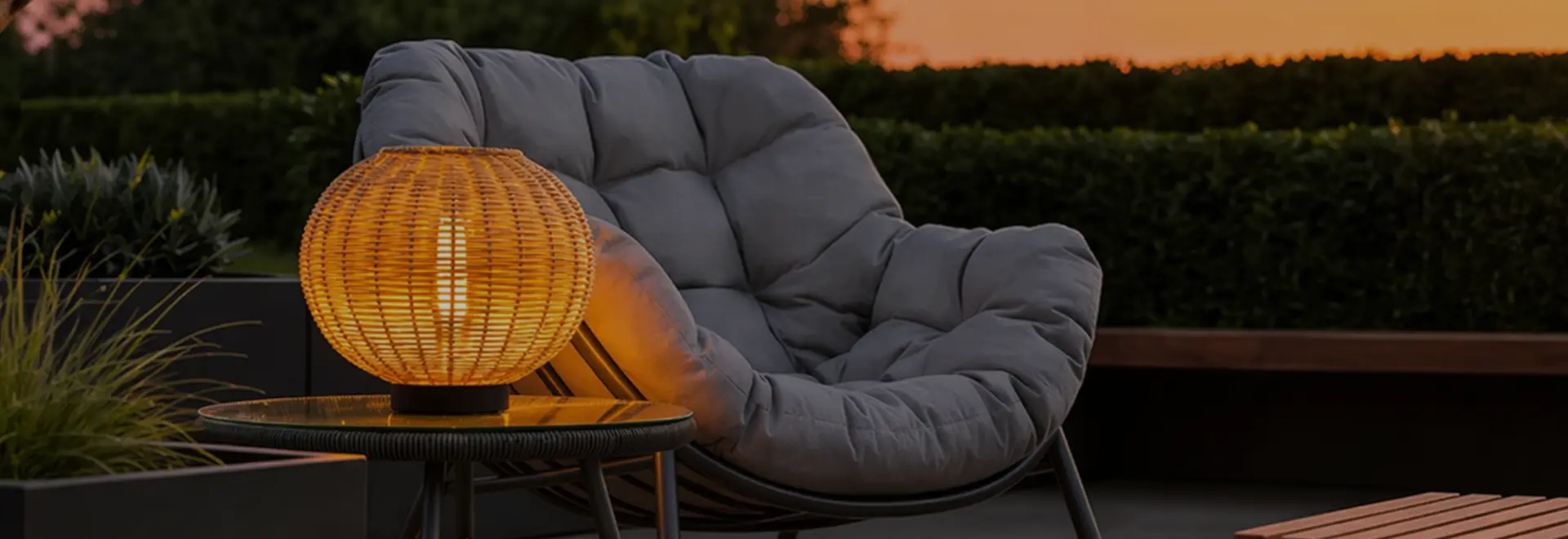 Set the mood for summer evenings