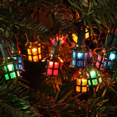 40 Multicolour Led Victorian Lantern String Light - image 2