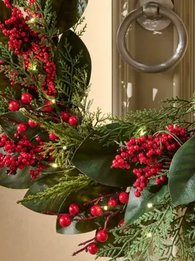 Hollyberry 26" Wreath - image 2