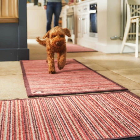 Hug Rug Stripe Red 2 Runner 65x150 - image 4