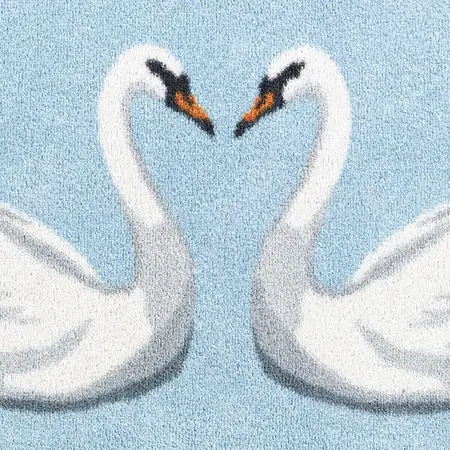 Hug Rug Swan 1 50x75 - image 3