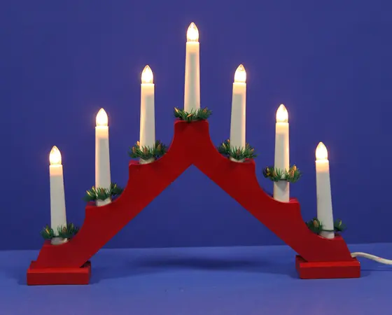 Red Static 7 Bulb Candle Bridge