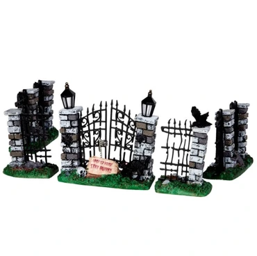 Spooky Iron Gate And Fence, Set Of 5