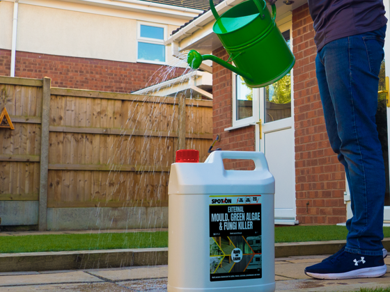 Spot-On External Mould, Green Algae & Fungi Killer 5l - image 1