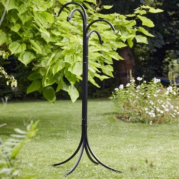 Titan 4-Way Garden Hanger - image 4