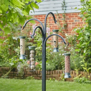 Titan 4-Way Garden Hanger - image 3